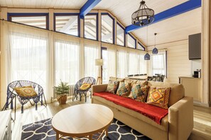 Familien-Ferienhaus, Veranda, Bergblick