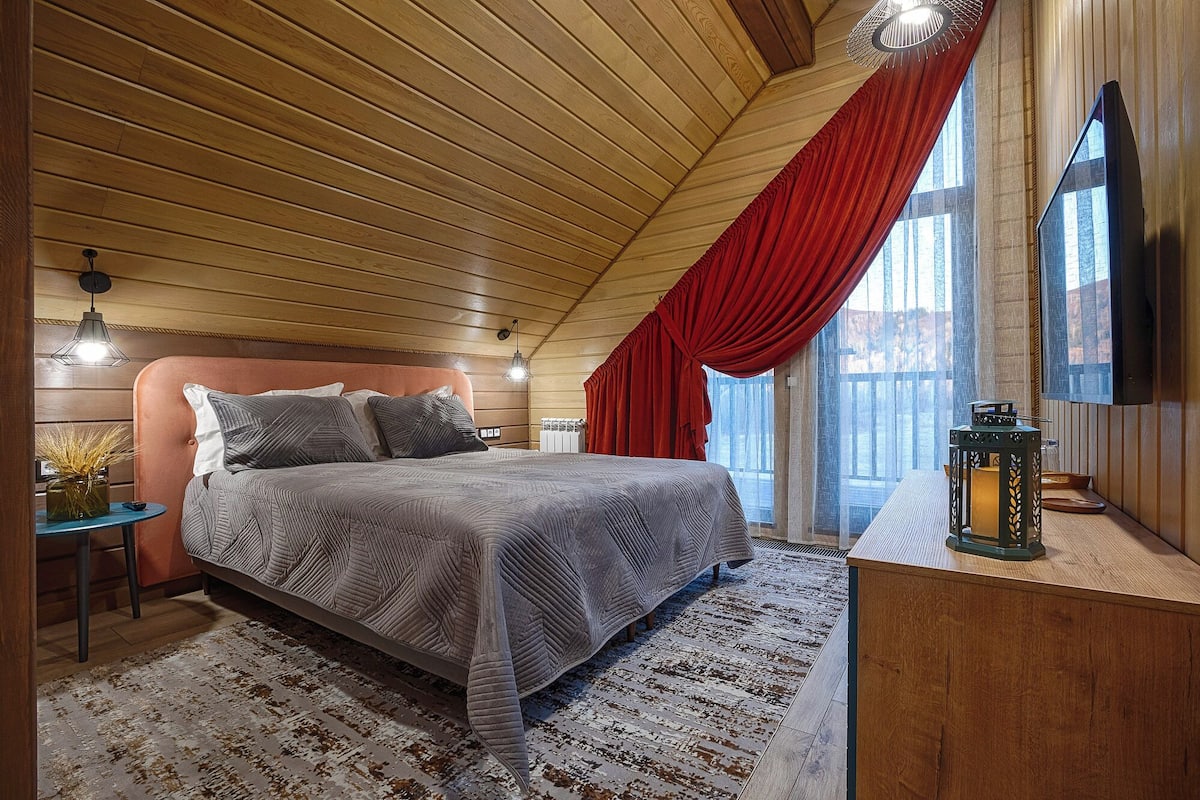 Hus Comfort - lanai - utsikt mot bergen | 3 sovrum, gratis wi-fi och rullstolsanpassning