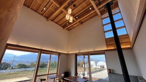 Interior - Cider Barn &more (Iida)