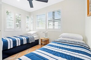 3 chambres, fer et planche à repasser, Wi-Fi gratuit, draps fournis