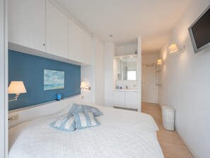 4 bedrooms - Spacious 9-guest Knokke Apt (Knokke-Heist)