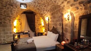 3 Schlafzimmer, Bügeleisen/Bügelbrett, Bettwäsche