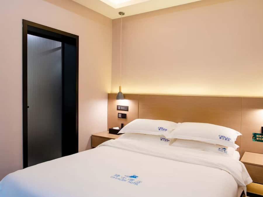 Decoración personalizada, muebles diferentes y wifi gratis