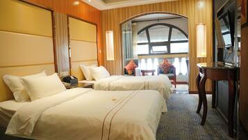 City Double or Twin Room, Garden View | Individually decorated, individually furnished, free WiFi