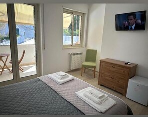1 chambre, accès Internet, draps fournis
