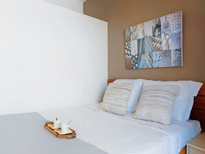 2 bedrooms, Internet