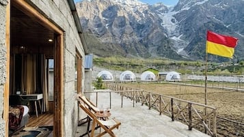 Himalayan Hideaways Cottage | Valley view