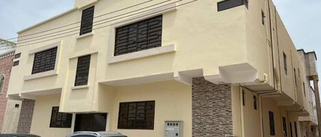 Façade de l’hébergement