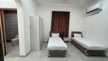 Family Apartment, 4 Bedrooms, Kitchen | Free WiFi