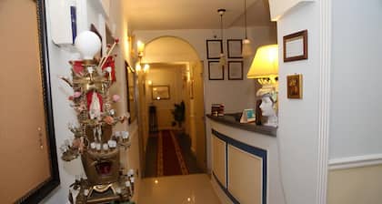 Sangiuliano 132 Studio Split Level historical center of Catania