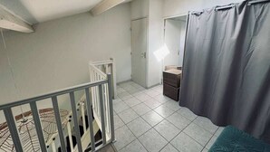 Uklassifisert bilde, 2 av 17, knapp