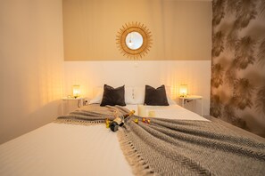 1 chambre, fer et planche à repasser, Wi-Fi gratuit, draps fournis