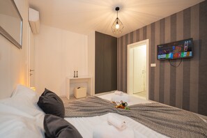 2 bedrooms, iron/ironing board, free WiFi, bed sheets - Deluxe apartment Mares 4 (Novalja)