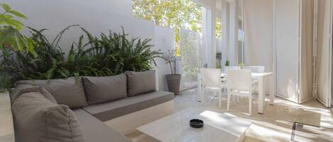Apartment, 2 Bedrooms | Interior