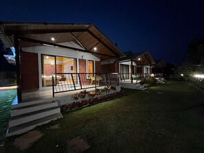Front of property - Royal Stone Resort (Bhilar)