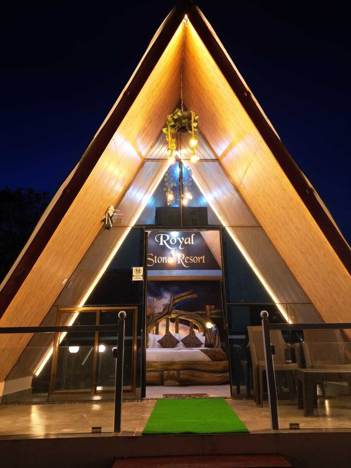 Prem Villa Cottage | Desk, free WiFi