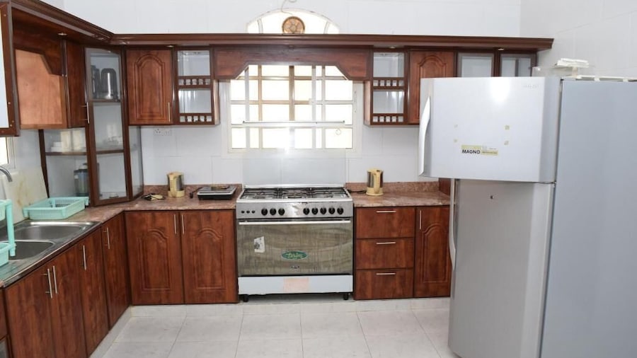 Red-37 - Bn Breek Villa