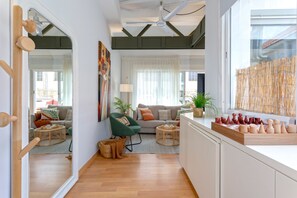 Lejlighed (3 Bedrooms) | Opholdsområde | Tv