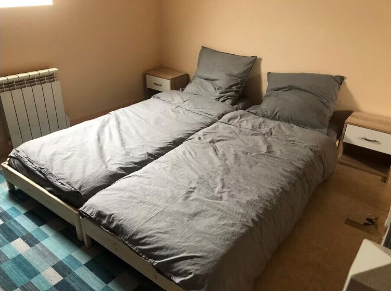 4 habitaciones, wifi gratis y ropa de cama 