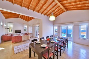 Villa, Sea View | 4 bedrooms, iron/ironing board, free WiFi - Villa Basil (Kas)