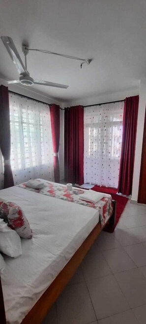 Family Apartment, City View | 4 bedrooms, individually decorated, individually furnished, free WiFi
