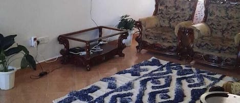Family Apartment, City View | Living area
