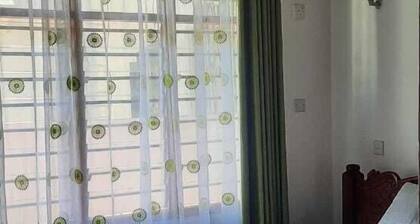 Lux Suites Shiv Apartments Nyali Cinemax