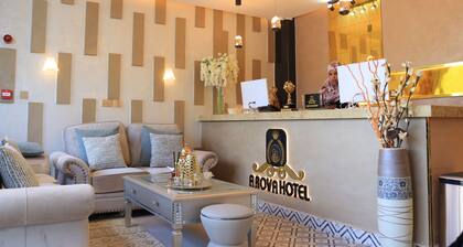 Arova Hotel