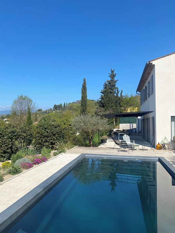 Piscine extérieure