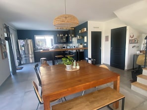 Dining - Quiet, recent villa with 8x4 pool, 5 mns from lake and shops. (Montauroux)