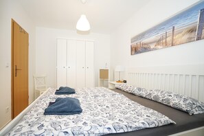 2 chambres, fer et planche à repasser, lit parapluie, Wi-Fi gratuit