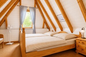 3 Schlafzimmer, Bügeleisen/Bügelbrett, Reisekinderbett, kostenloses WLAN