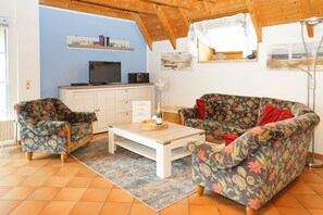 TV, DVD player, stereo