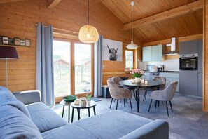 Téléviseur, lecteur de DVD, sélection de films, chaßne audio