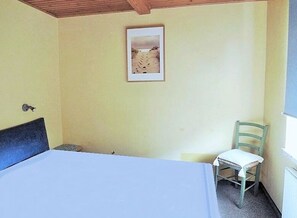 1 室のベッドルーム、WiFi (無料)