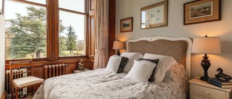 20 bedrooms, desk, iron/ironing board, travel cot