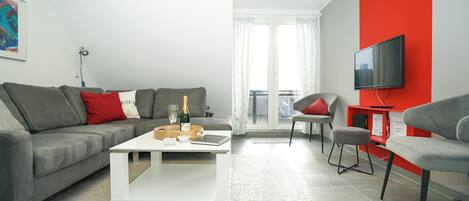 Tv, bøger, stereoanlæg