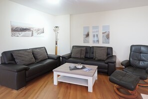 Fernseher, Stereoanlage