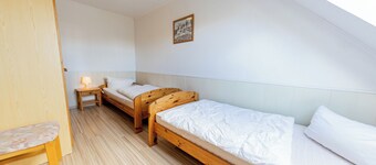 "Feel-good nest" - your retreat in the Deichkieker guesthouse - pets allowed