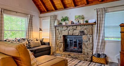 Rynns Retreat Mountain Views