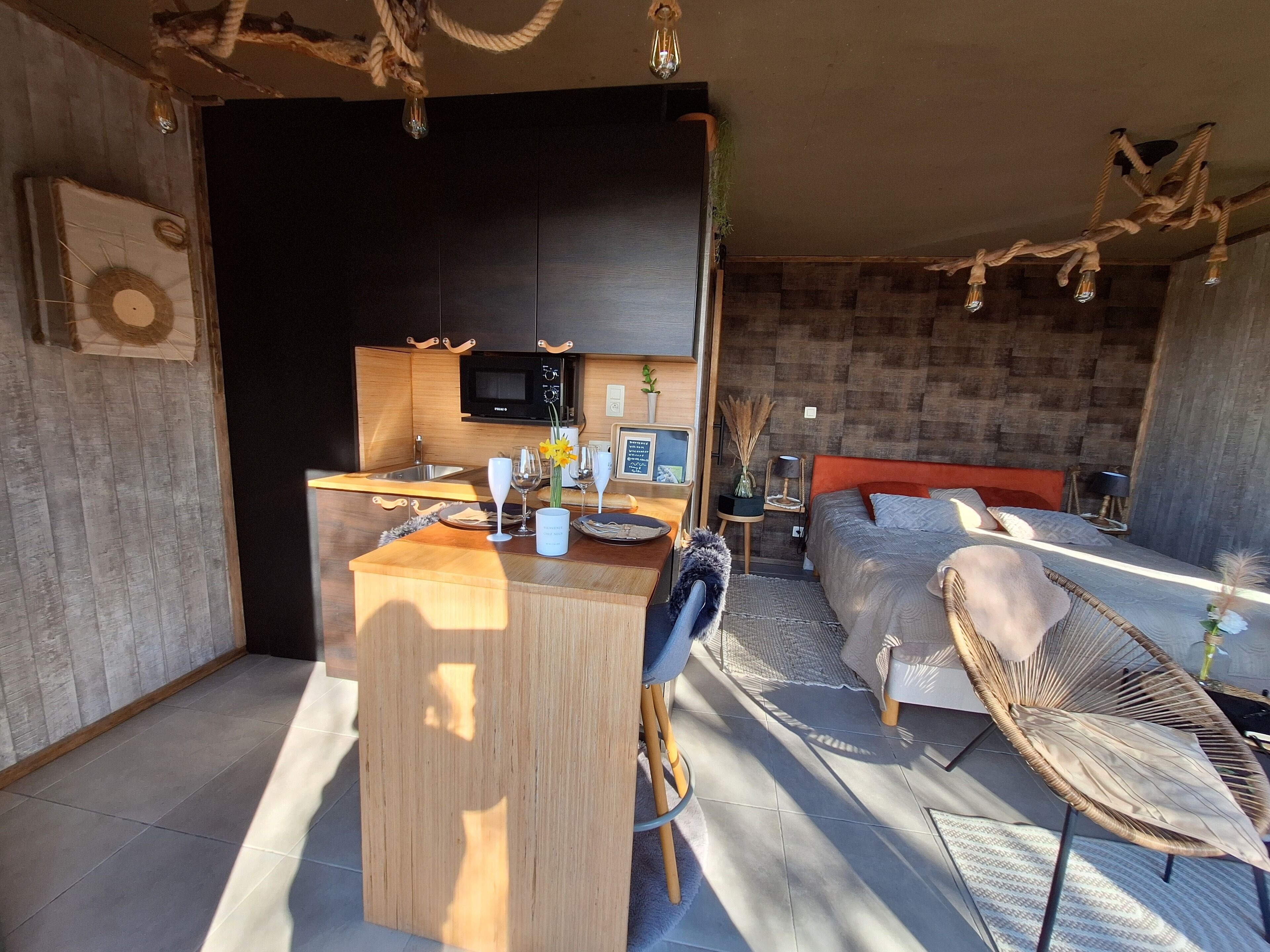 1 chambre, Wi-Fi, draps fournis