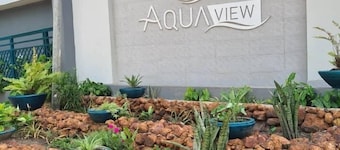 Aquaview Apartments