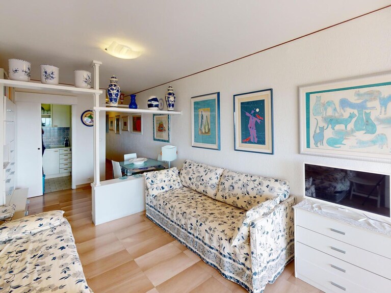 Studio Climatisé Avec Vue Mer Et Terrasse à Menton - Plage Rondelli (Menton)