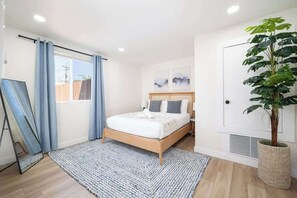 3 soverom, strykejern/-brett, reiseseng for barn og wi-fi