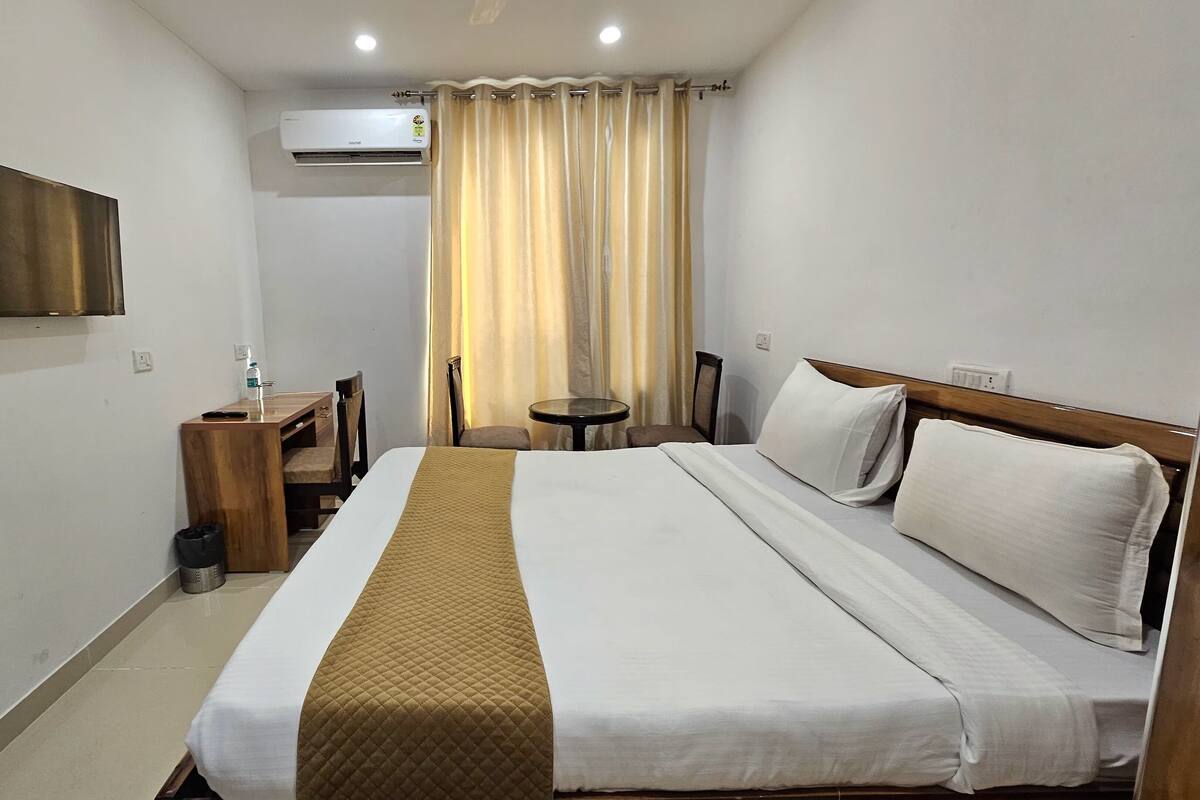 Habitación individual estándar, vista a la ciudad | Wifi gratis y ropa de cama