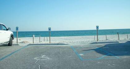 Near Beach! Cozy Home w/ King Beds!Pet Friendly