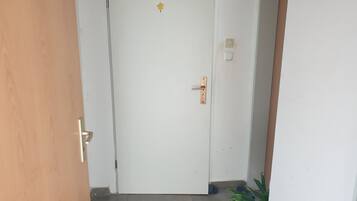 Apartment, 1 Schlafzimmer, Raucher | Eingangsbereich