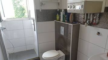 Apartment, 1 Schlafzimmer, Raucher | Badezimmer