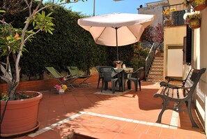 Terrace/patio - Casa Marta With Garden and hot tub (Formia)