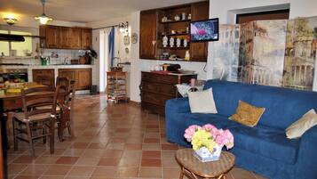 Apartment, 1 Bedroom, Smoking, Private Pool | Living room